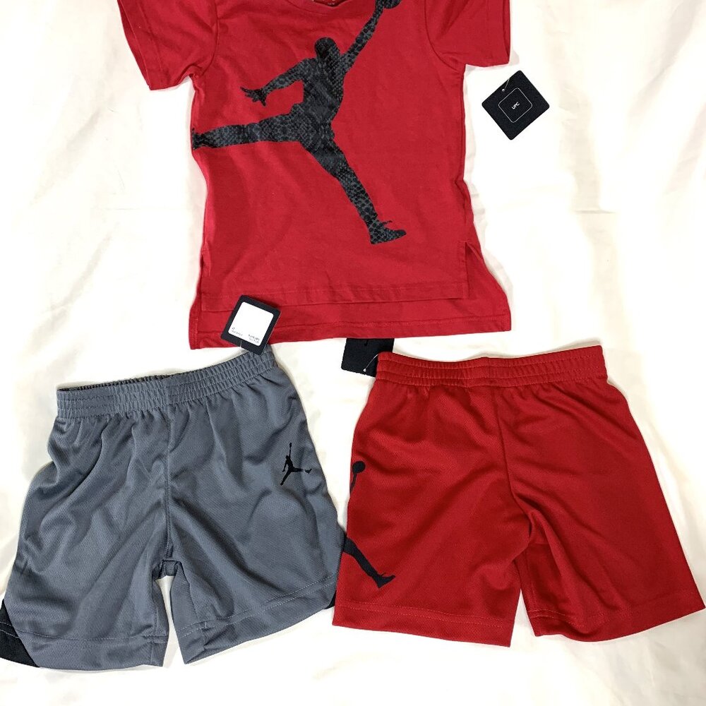 Boys 3pcs.Jordan Red/Grey T-shirt & Shorts Set Size 4T